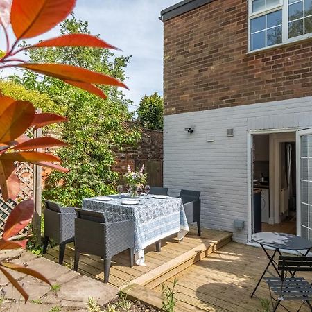 Adorable Cottage With A Log Burner In Heavenly Village - Constable Lodge Nayland Exterior photo