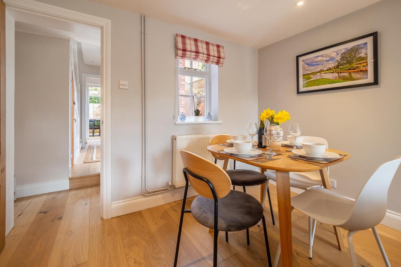 Adorable Cottage With A Log Burner In Heavenly Village - Constable Lodge Nayland Exterior photo